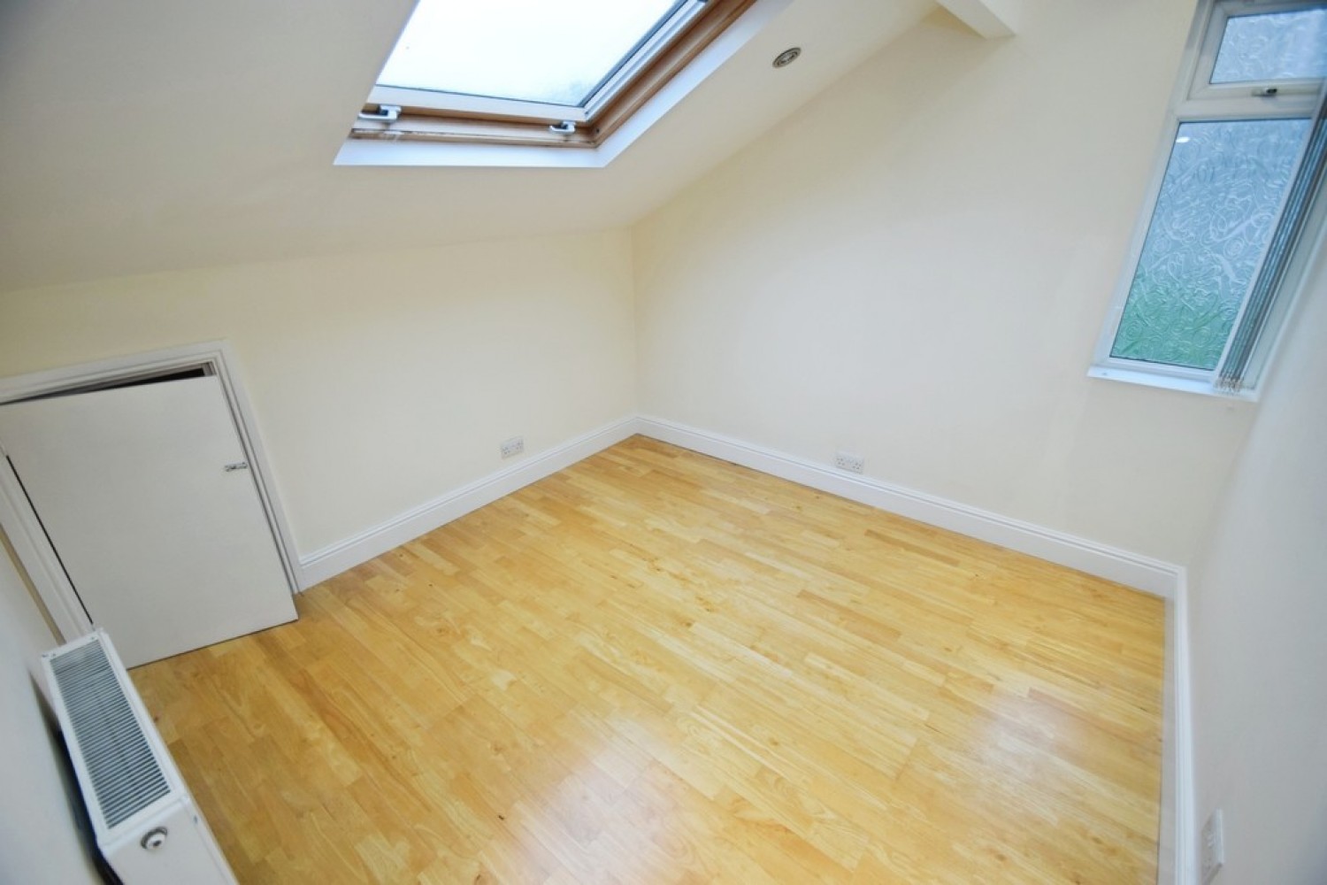 8 bedroom House for Sale Hazelhurst Road, Bradford, West Yorkshire