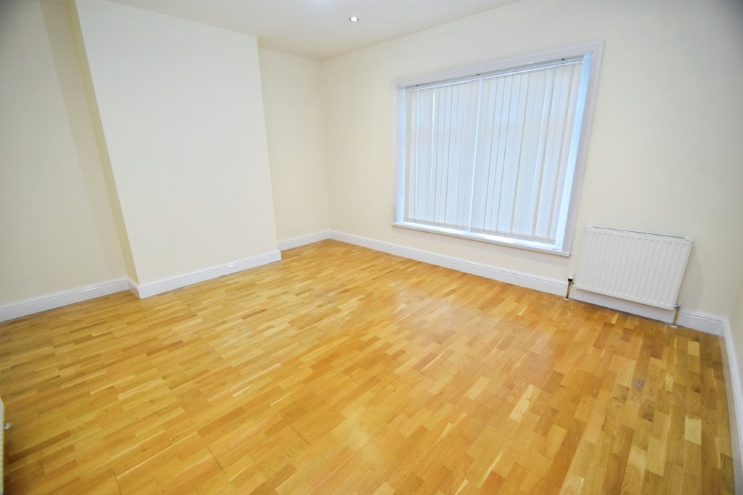 8 bedroom House for Sale Hazelhurst Road, Bradford, West Yorkshire