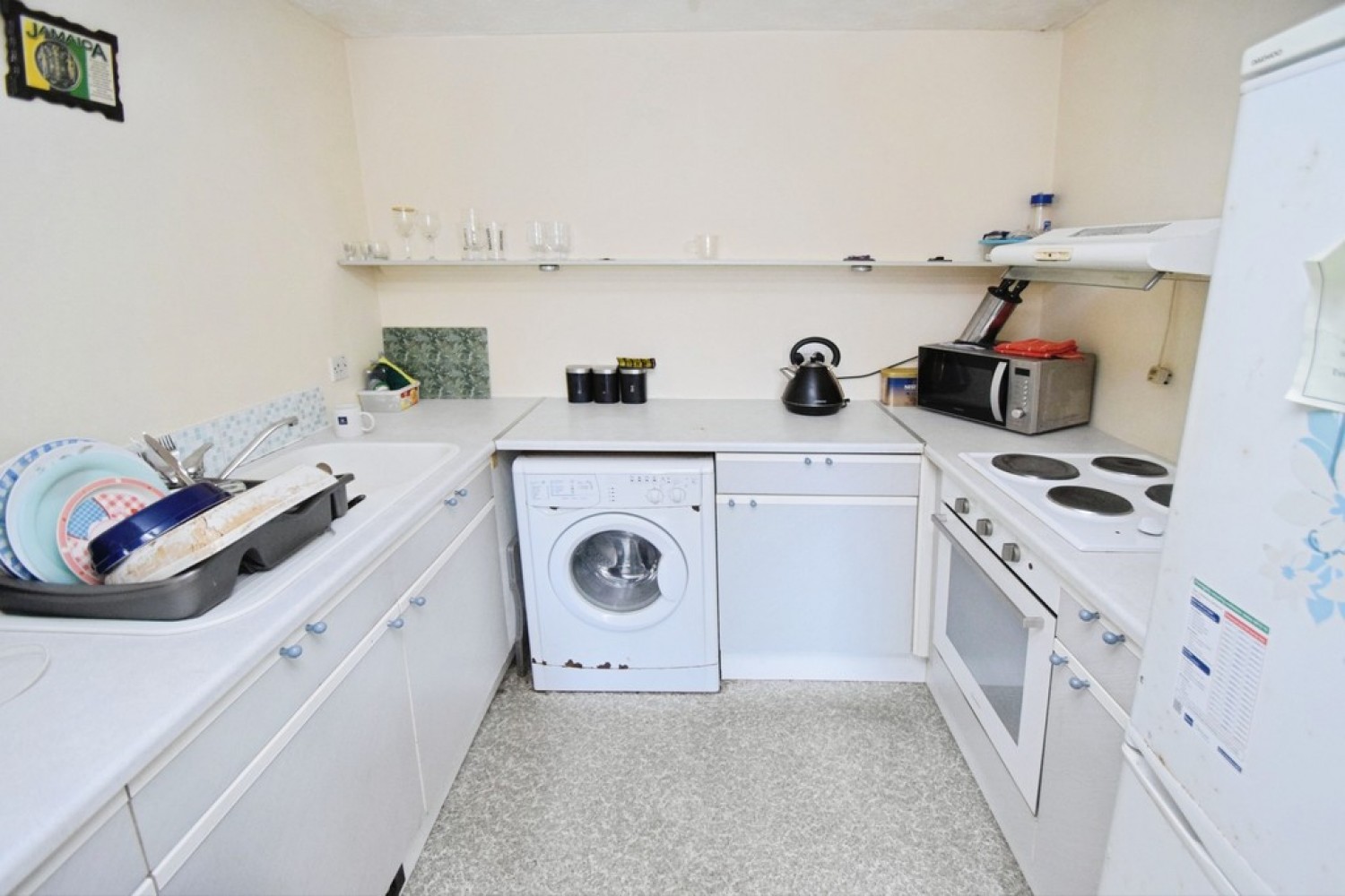 2 bedroom Flat for Sale Allerton, Bradford, West Yorkshire