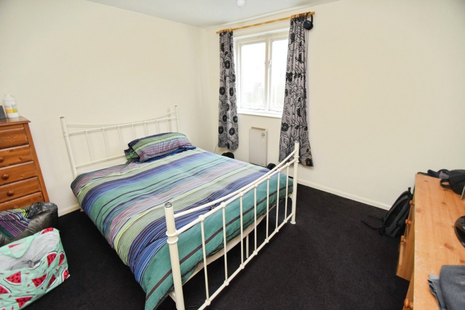 2 bedroom Flat for Sale Allerton, Bradford, West Yorkshire