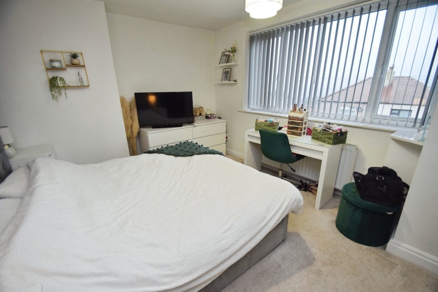 2 bedroom House for Sale Shipley, Bradford, West Yorkshire