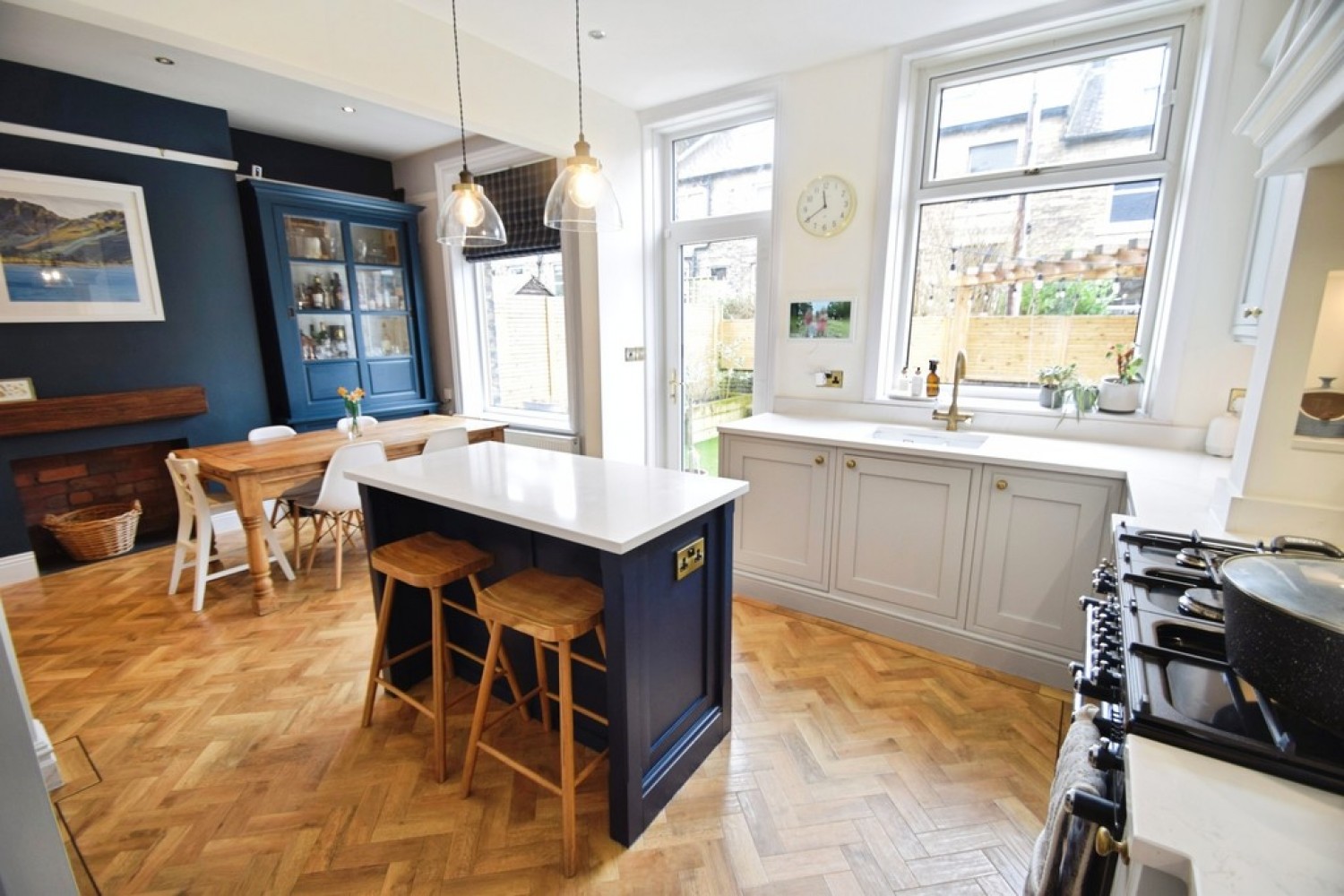 5 bedroom House for Sale Shipley, Bradford, West Yorkshire