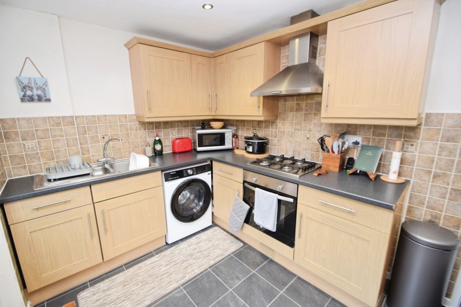 2 bedroom House in Long Lee, Keighley, West Yorkshire