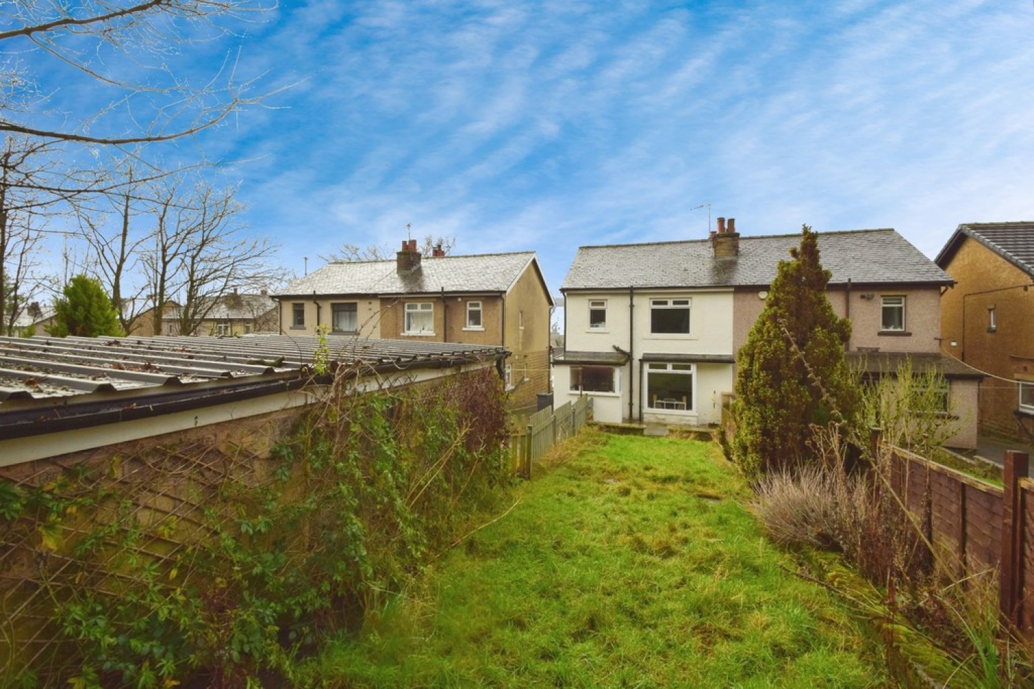 3 bedroom House in Riddlesden, Keighley, West Yorkshire