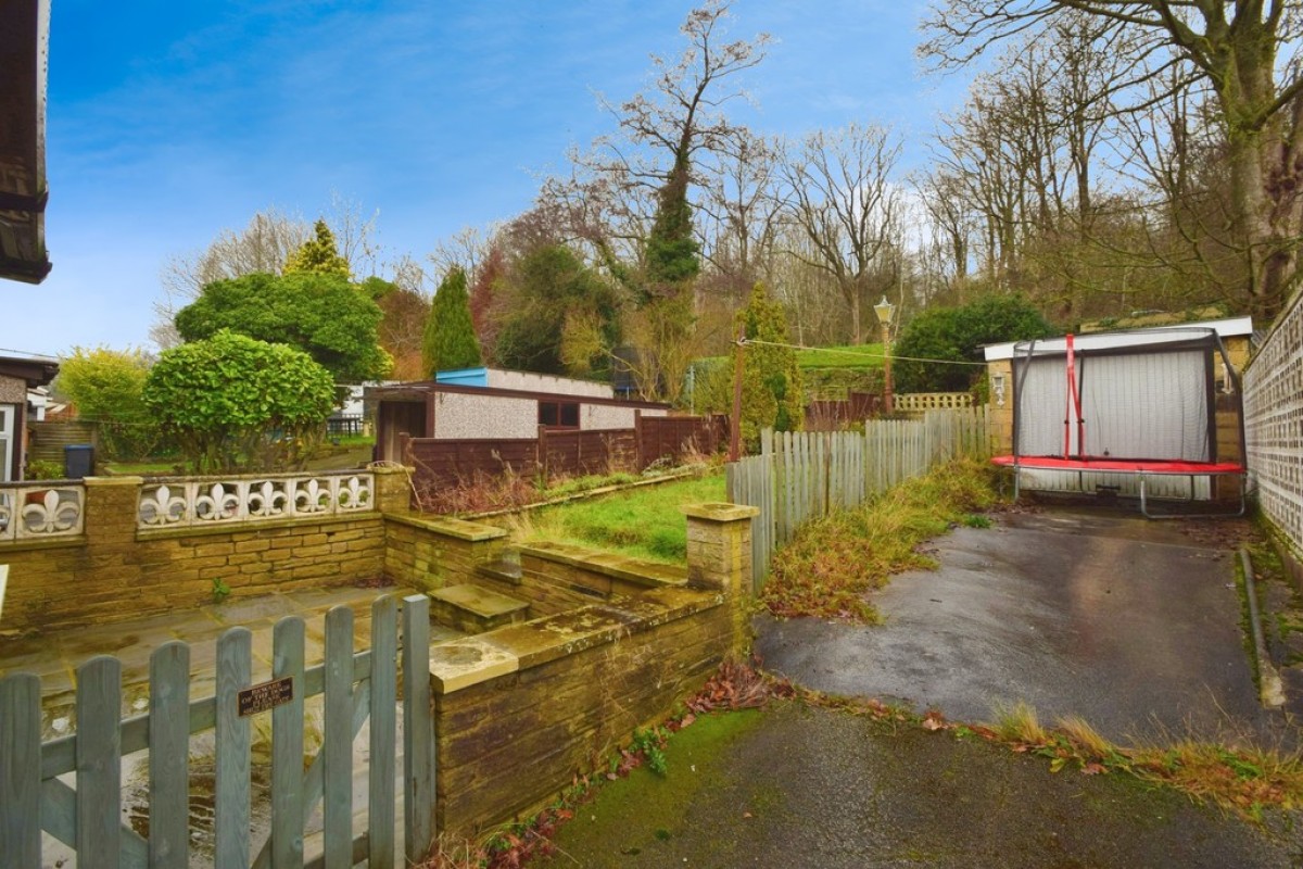 Riddlesden, Keighley, West Yorkshire