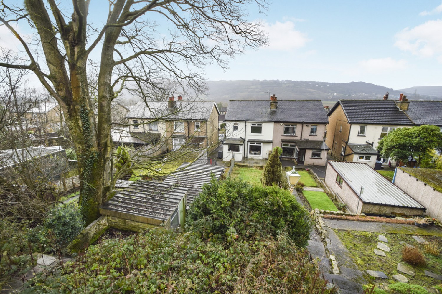 3 bedroom House in Riddlesden, Keighley, West Yorkshire