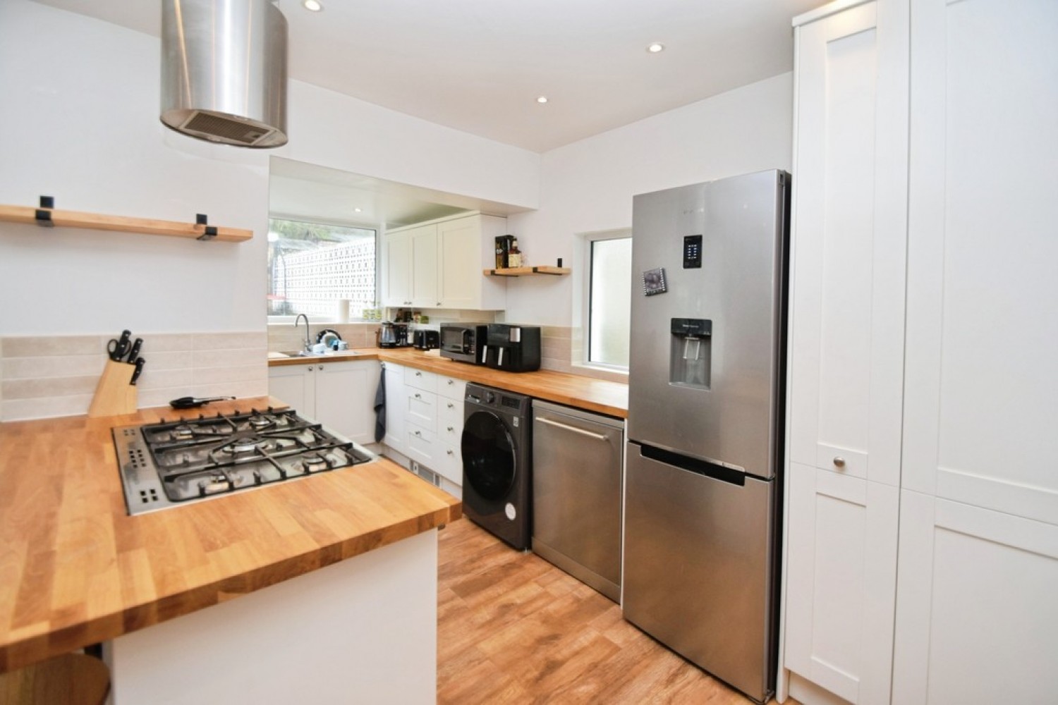 3 bedroom House in Riddlesden, Keighley, West Yorkshire