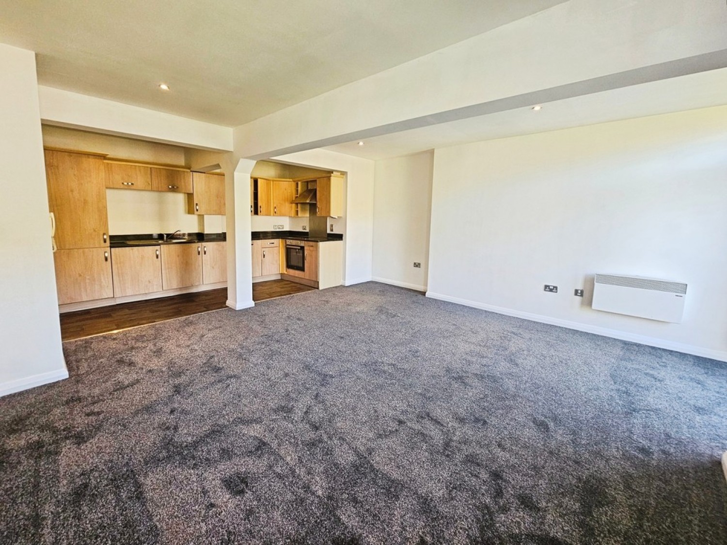 1 bedroom Flat for Letting Canal Road, Riddlesden, Keighley
