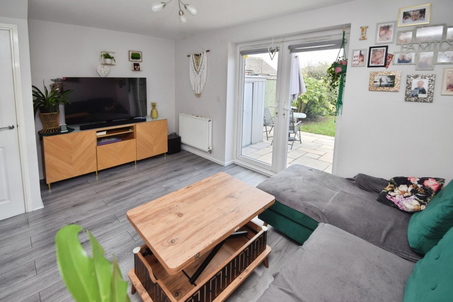 3 bedroom House for Sale Shipley, Bradford, West Yorkshire