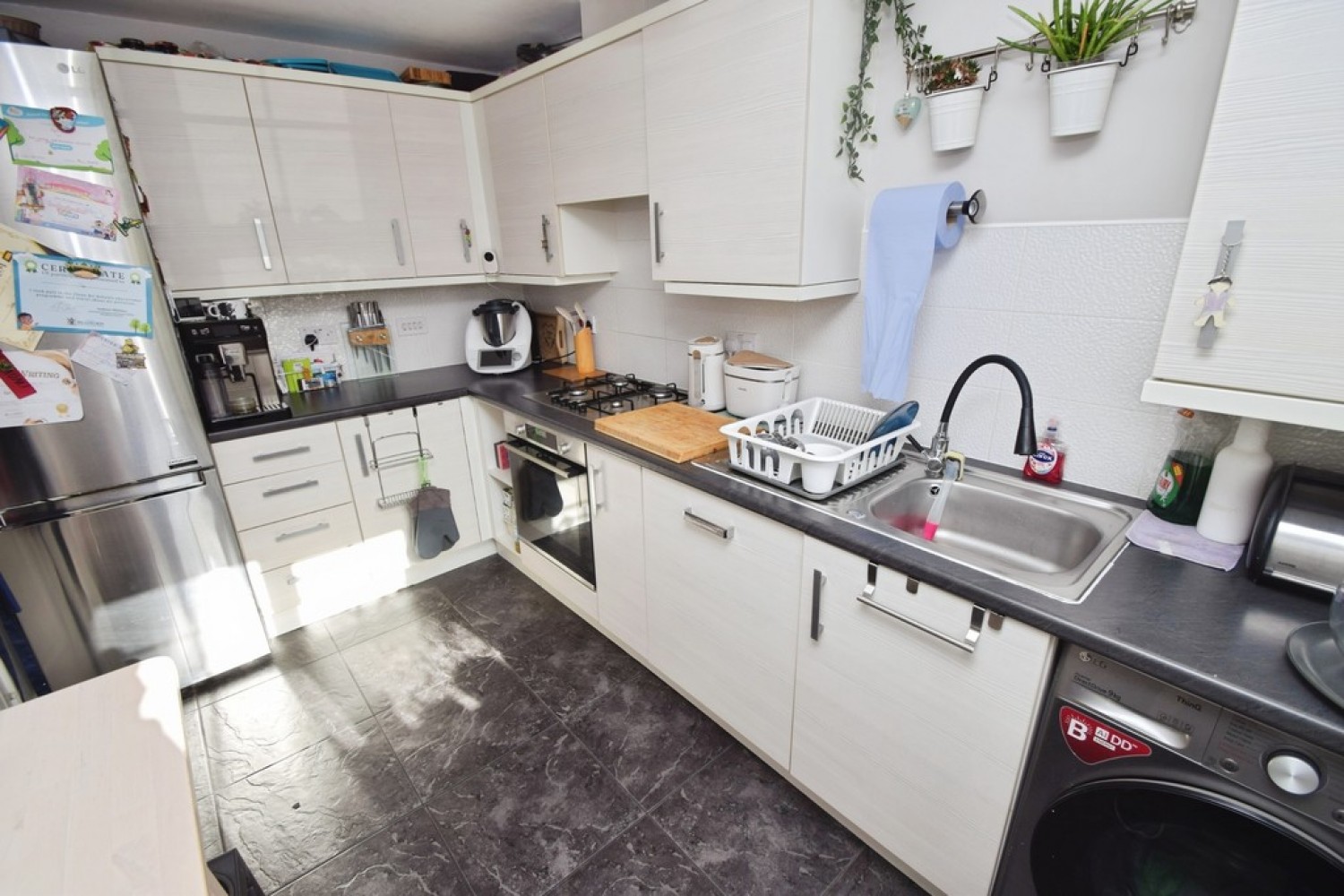 3 bedroom House for Sale Shipley, Bradford, West Yorkshire
