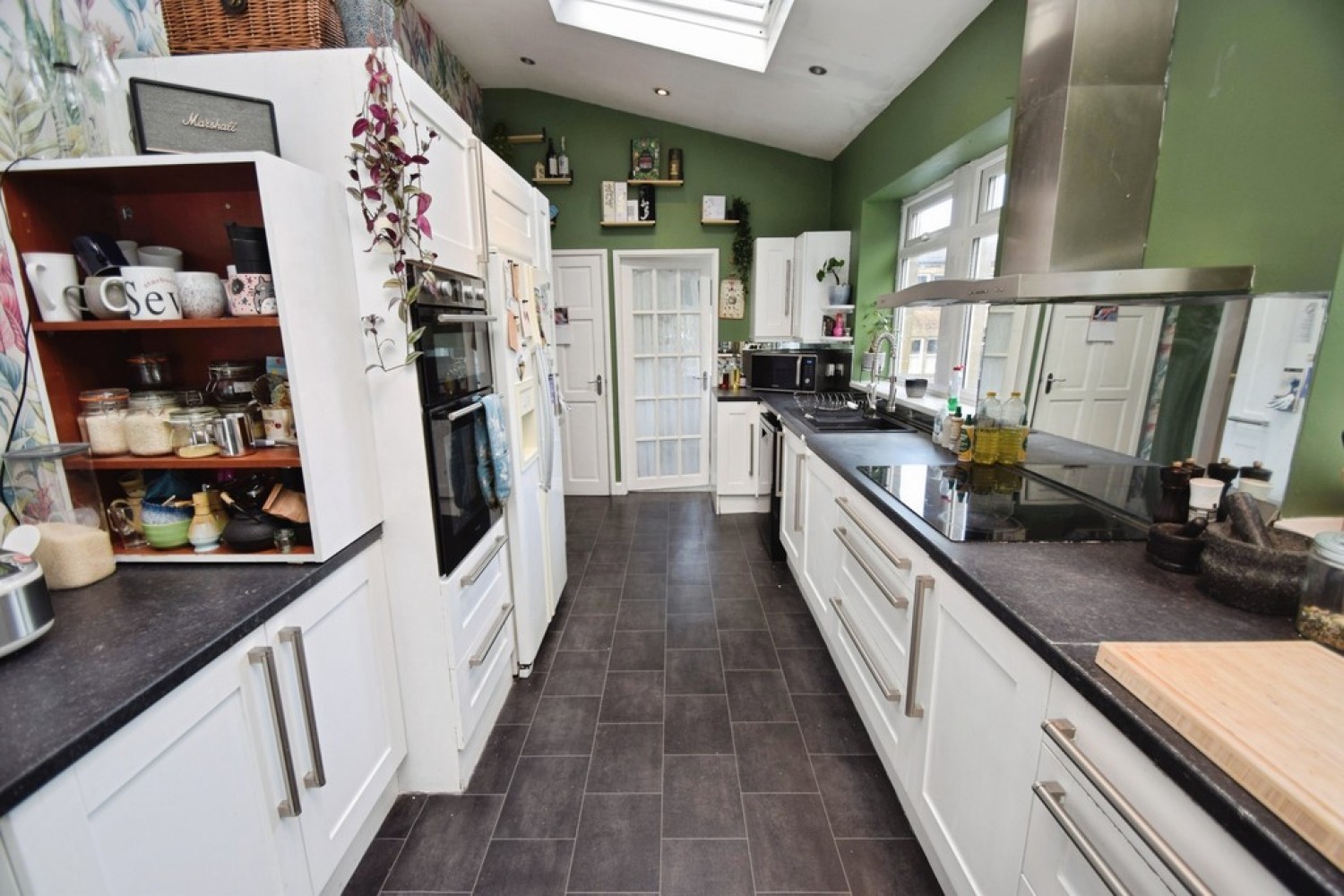 3 bedroom House for Sale Allerton, Bradford, West Yorkshire