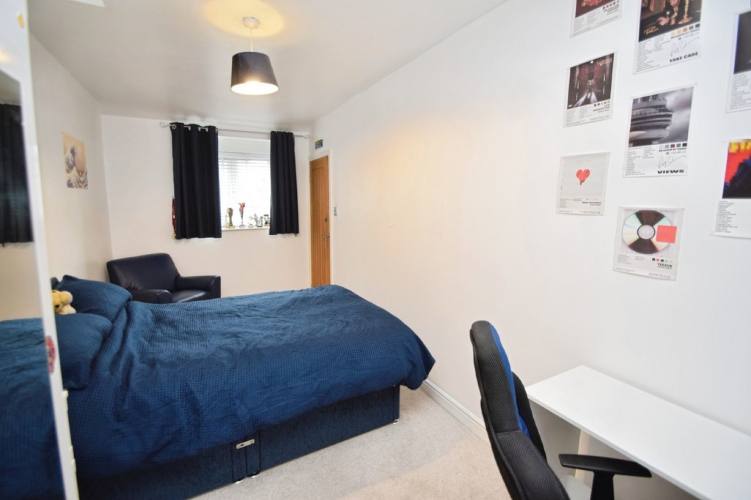 4 bedroom House for Sale Moss Row, Wilsden, Bradford