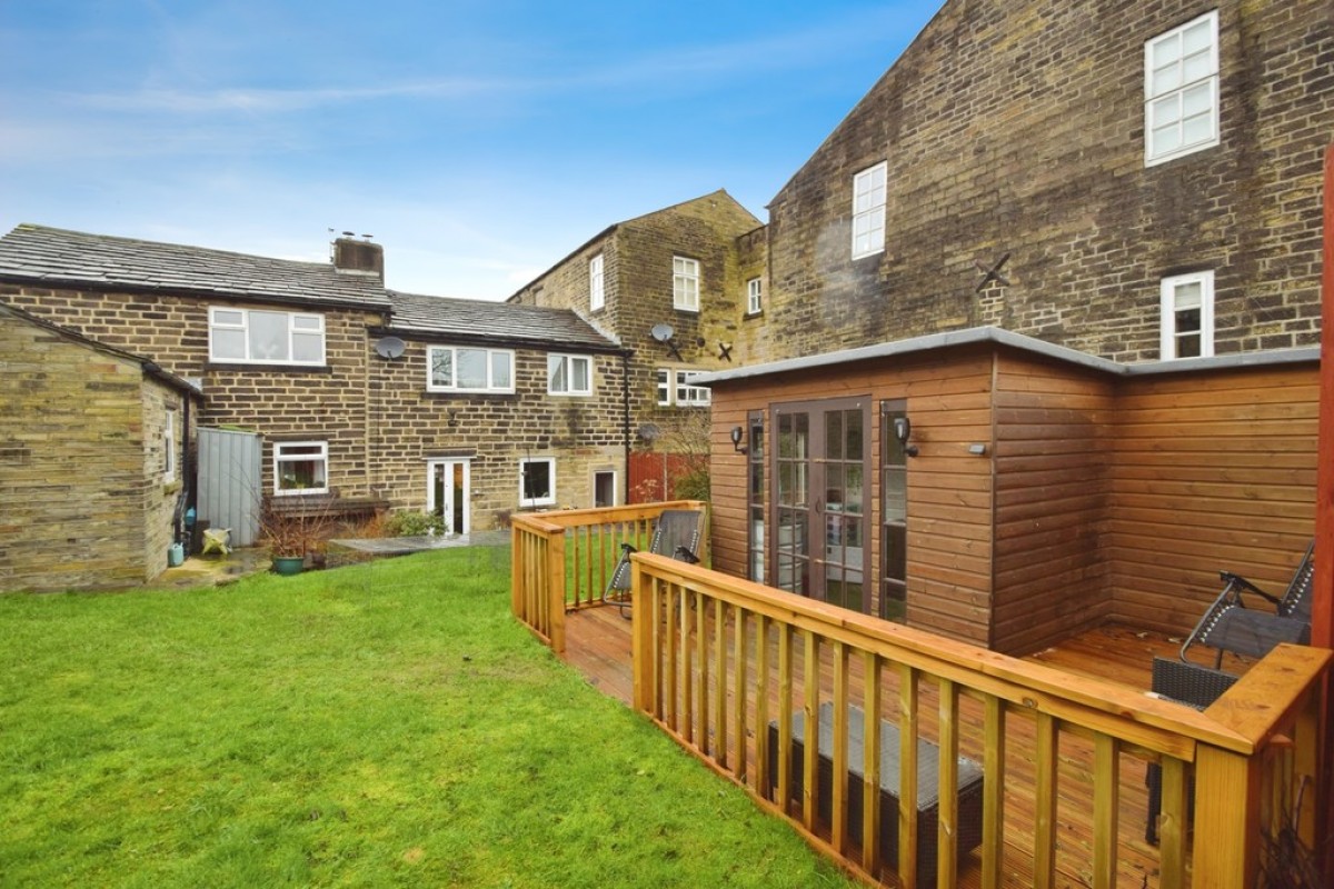 Moss Row, Wilsden, Bradford