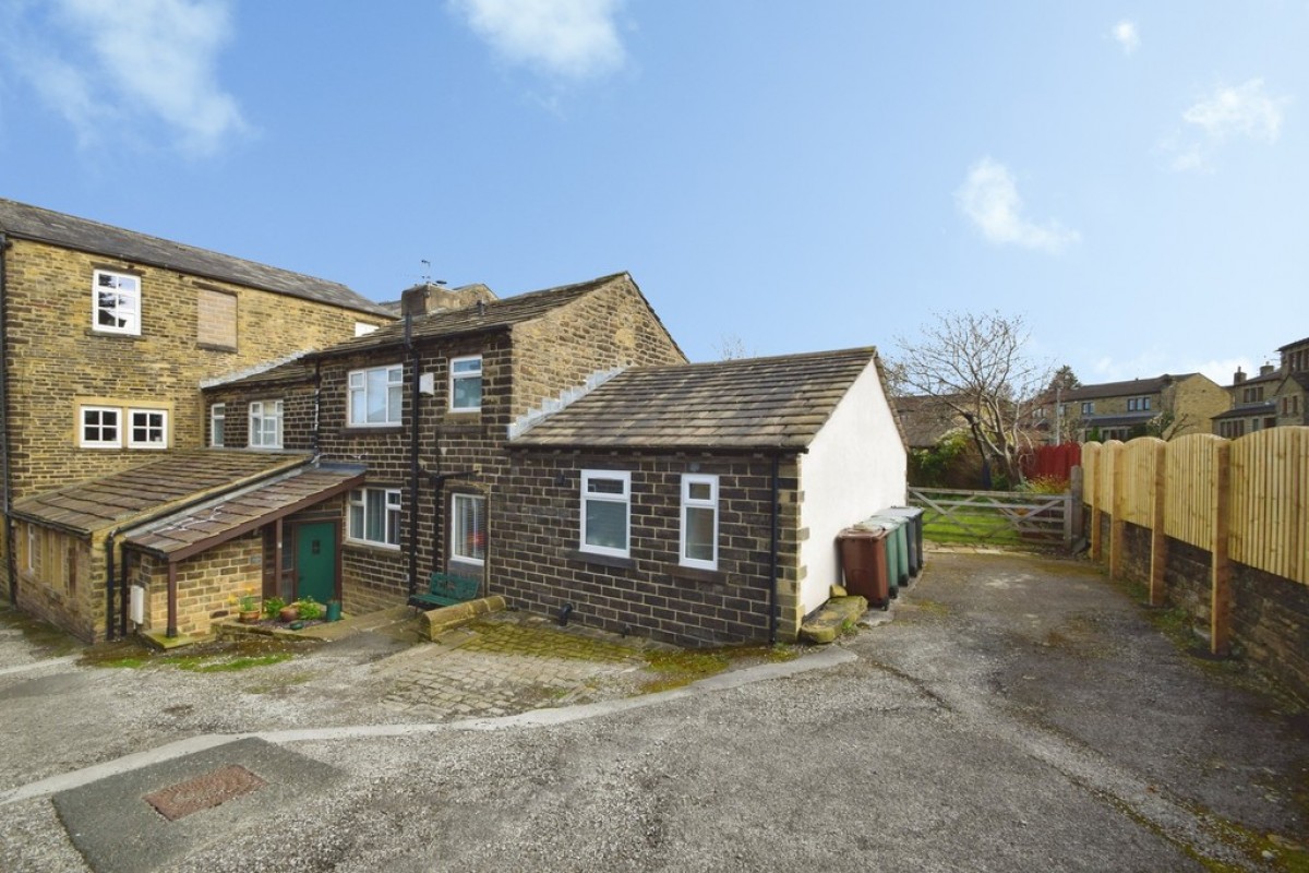 Moss Row, Wilsden, Bradford