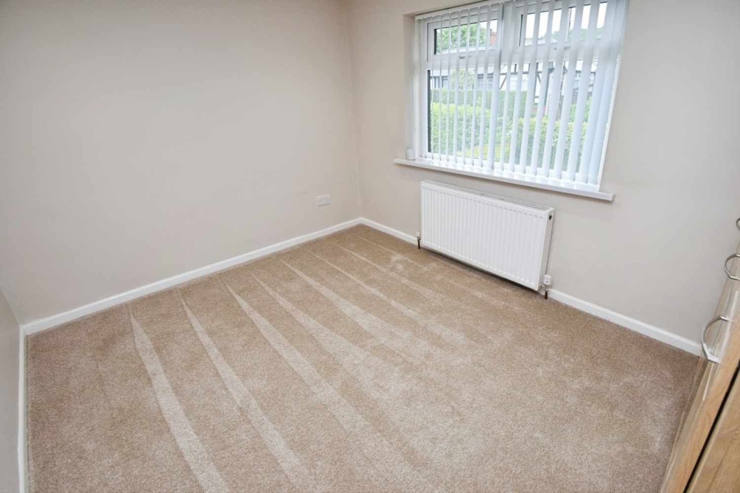 4 bedroom House for Sale Nab Wood, Bradford, West Yorkshire