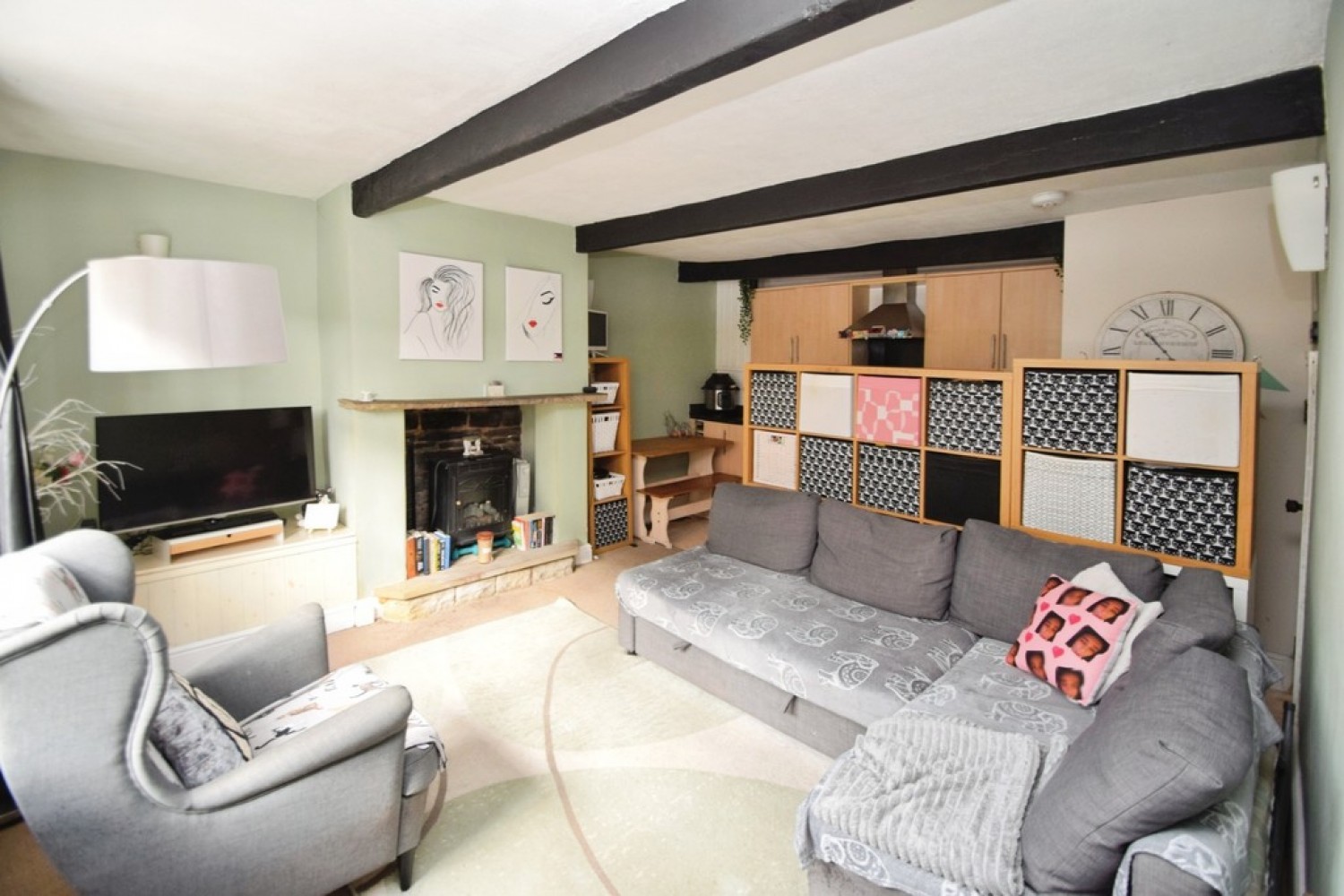 2 bedroom House for Sale Thornton, Bradford, West Yorkshire