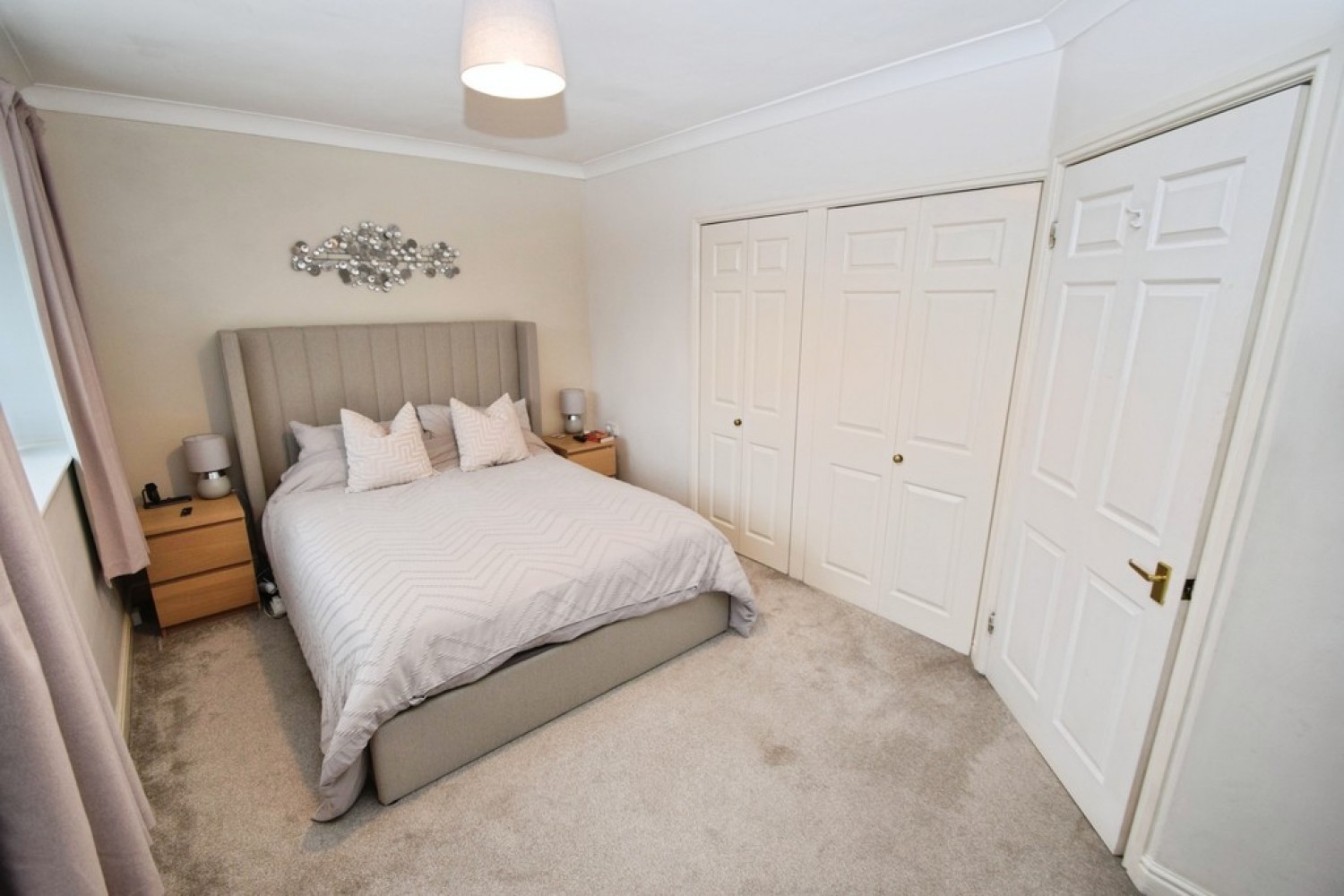2 bedroom House for Sale Bingley, Bradford, West Yorkshire