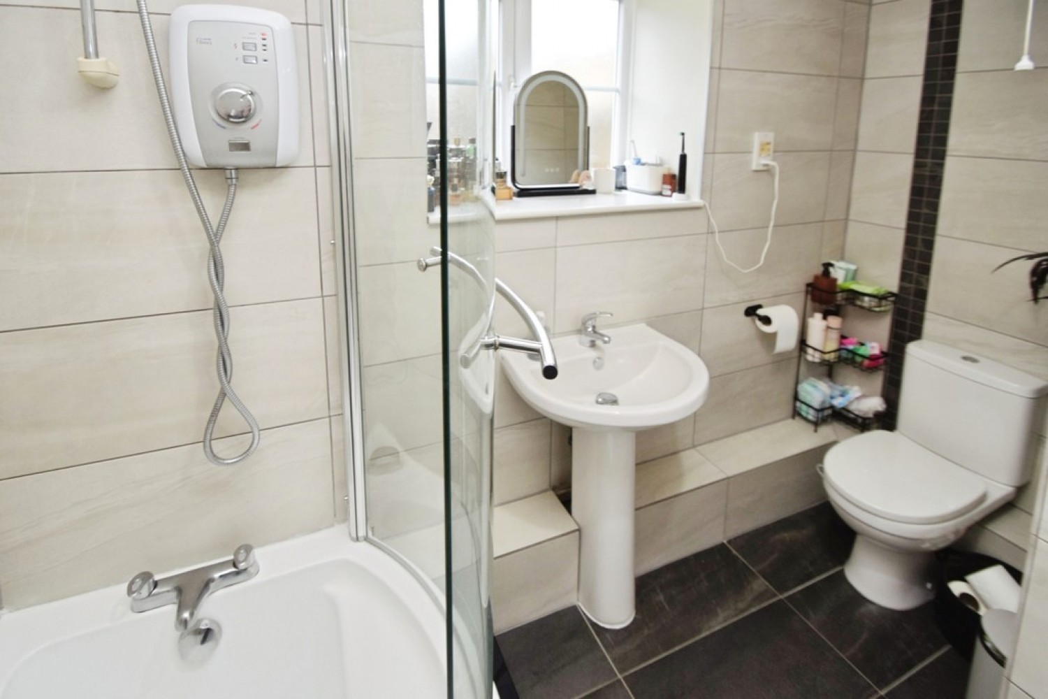 2 bedroom House for Sale Bingley, Bradford, West Yorkshire