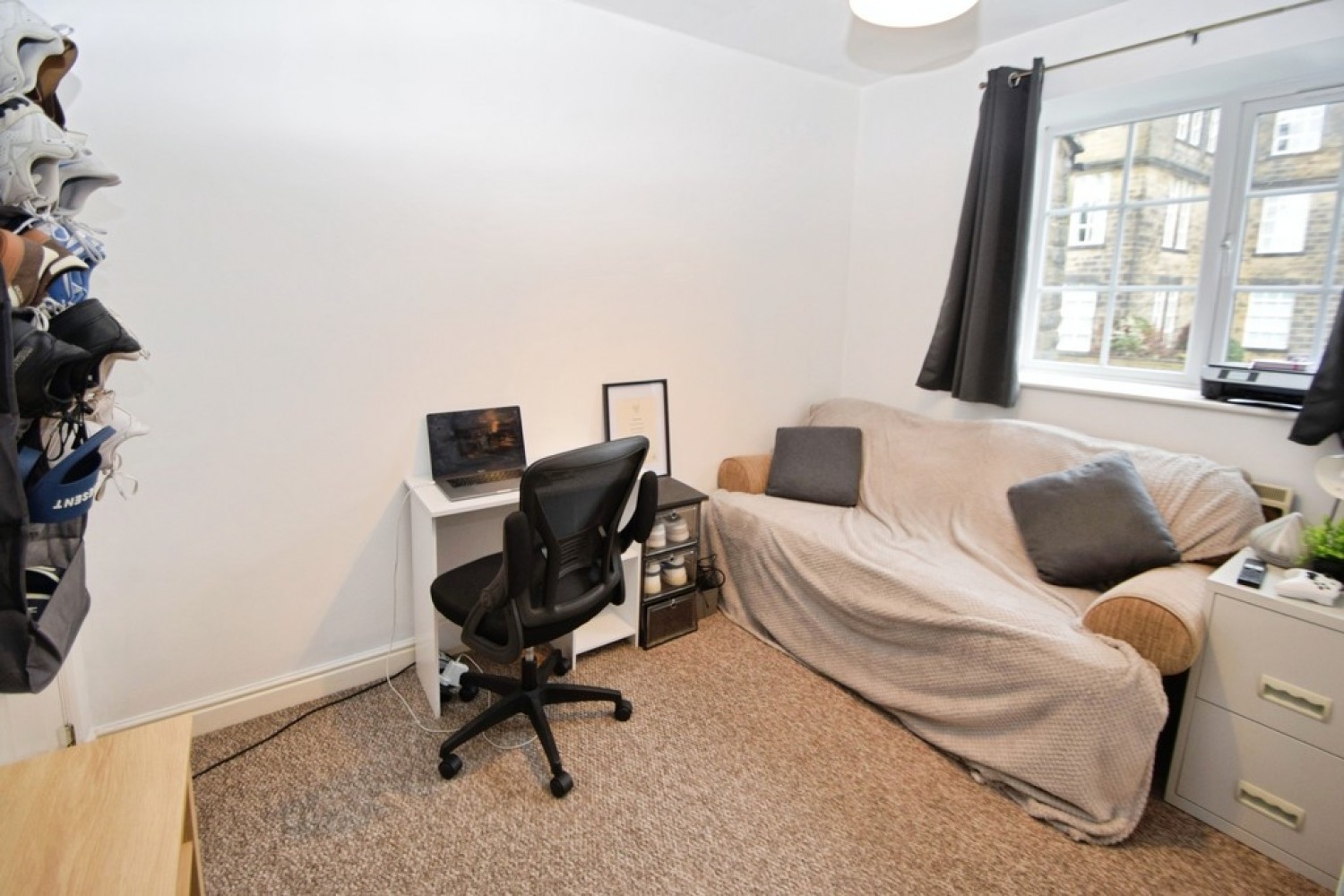 2 bedroom House for Sale Bingley, Bradford, West Yorkshire