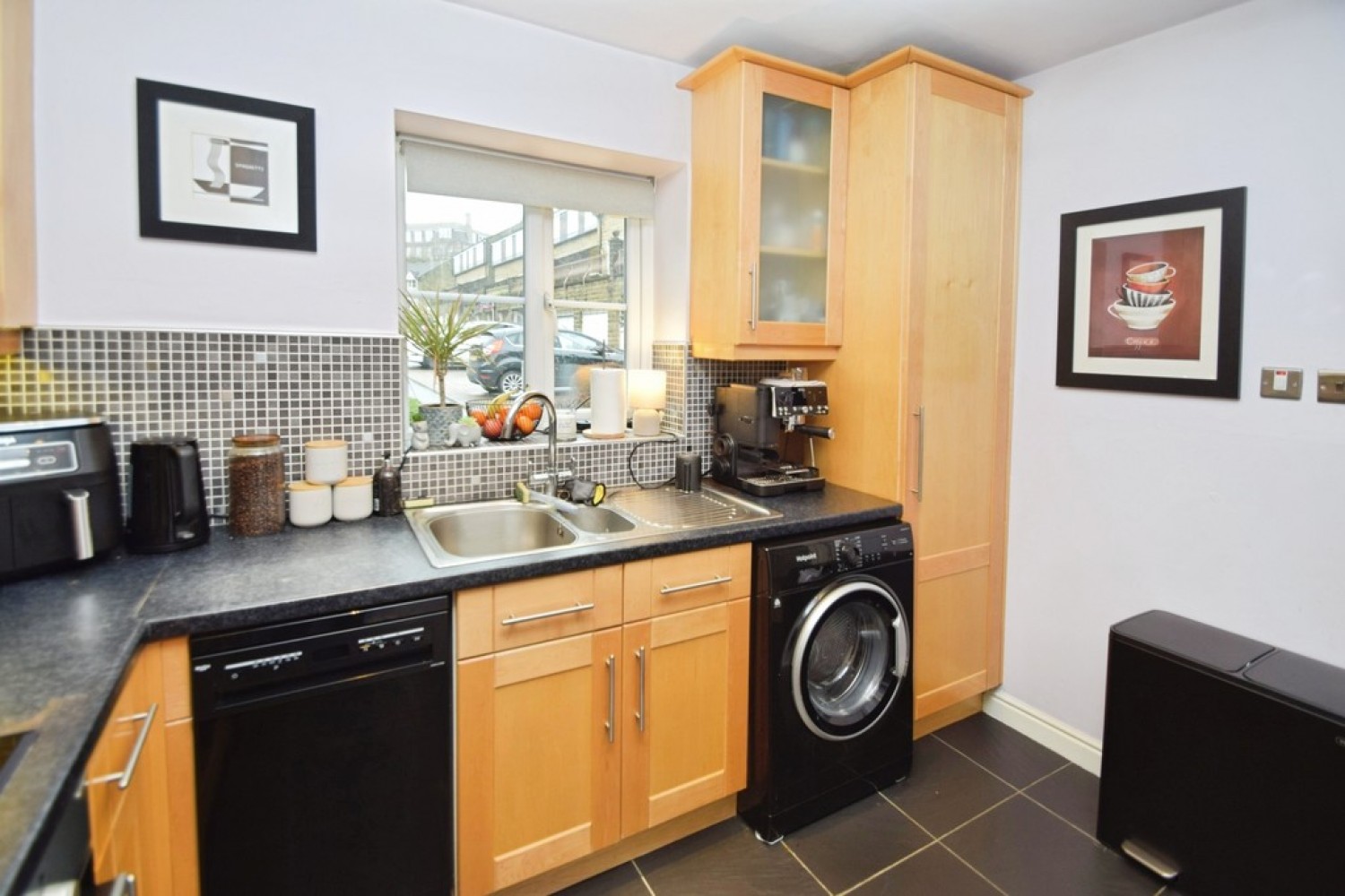 2 bedroom House for Sale Bingley, Bradford, West Yorkshire