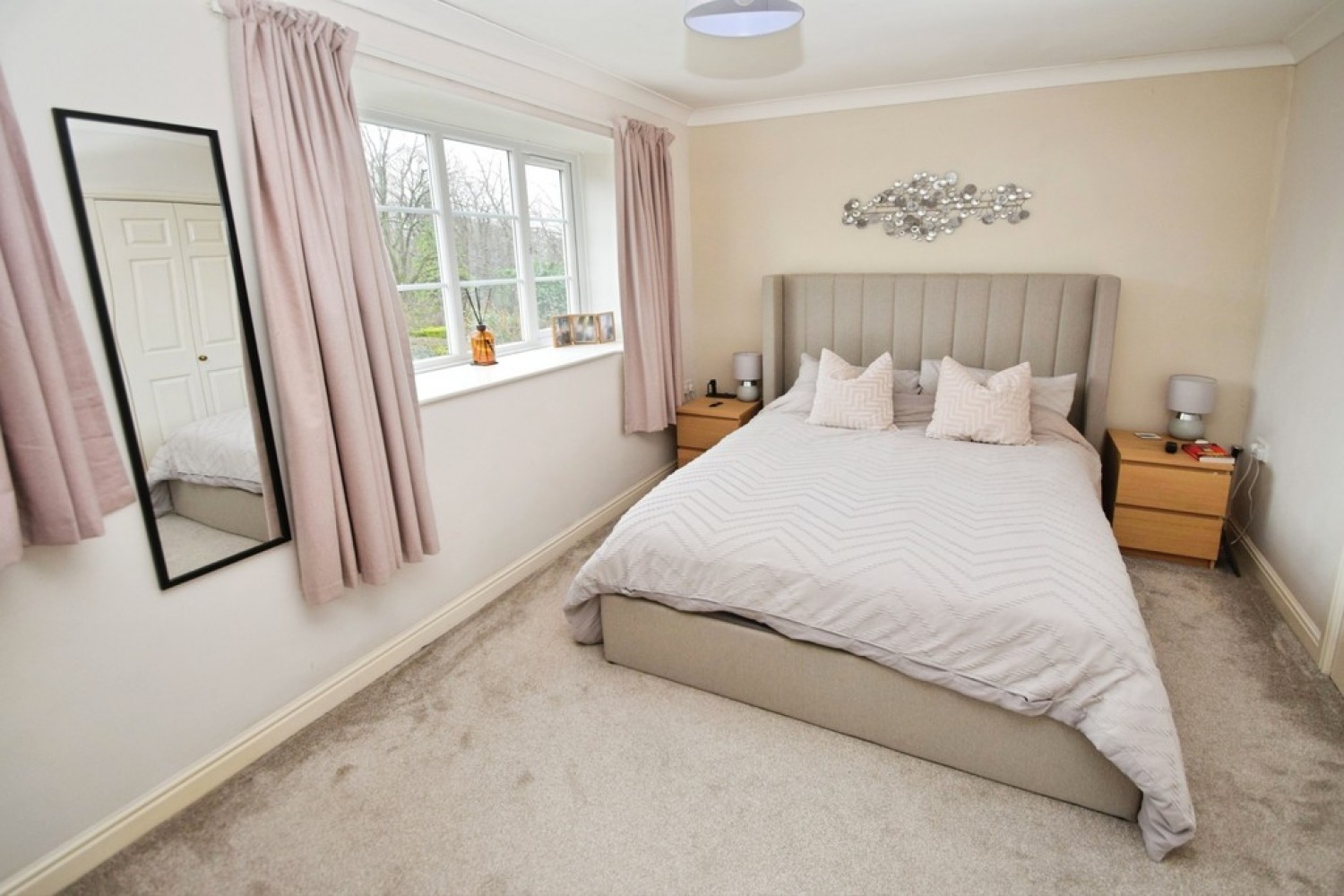 2 bedroom House for Sale Bingley, Bradford, West Yorkshire
