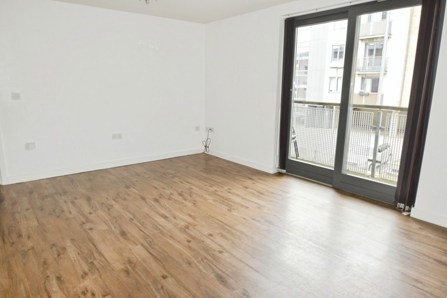 2 bedroom Flat for Letting Kassapians, Baildon, West Yorkshire