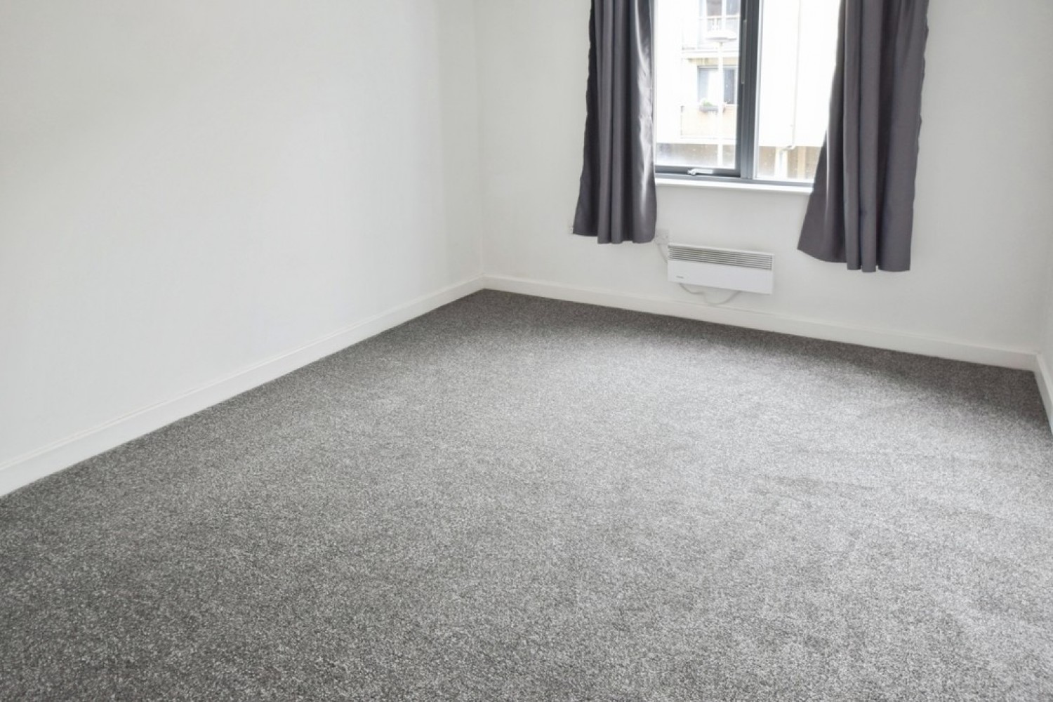 2 bedroom Flat for Letting Kassapians, Baildon, West Yorkshire