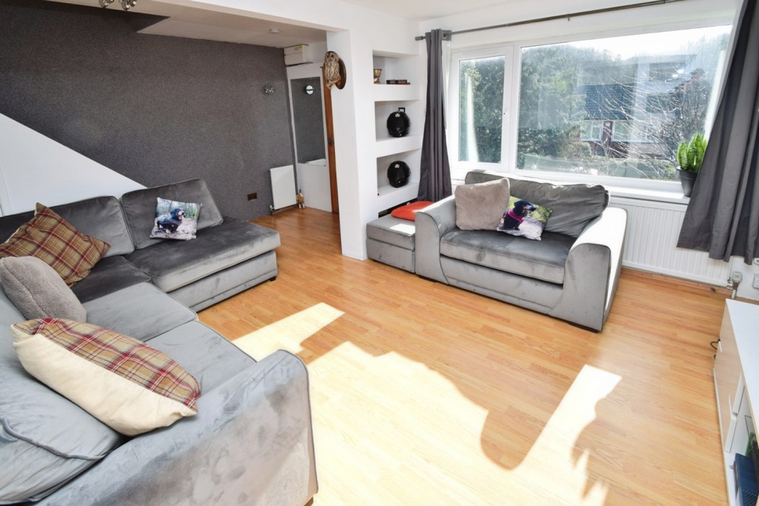 3 bedroom House for Sale Shipley, Bradford, West Yorkshire