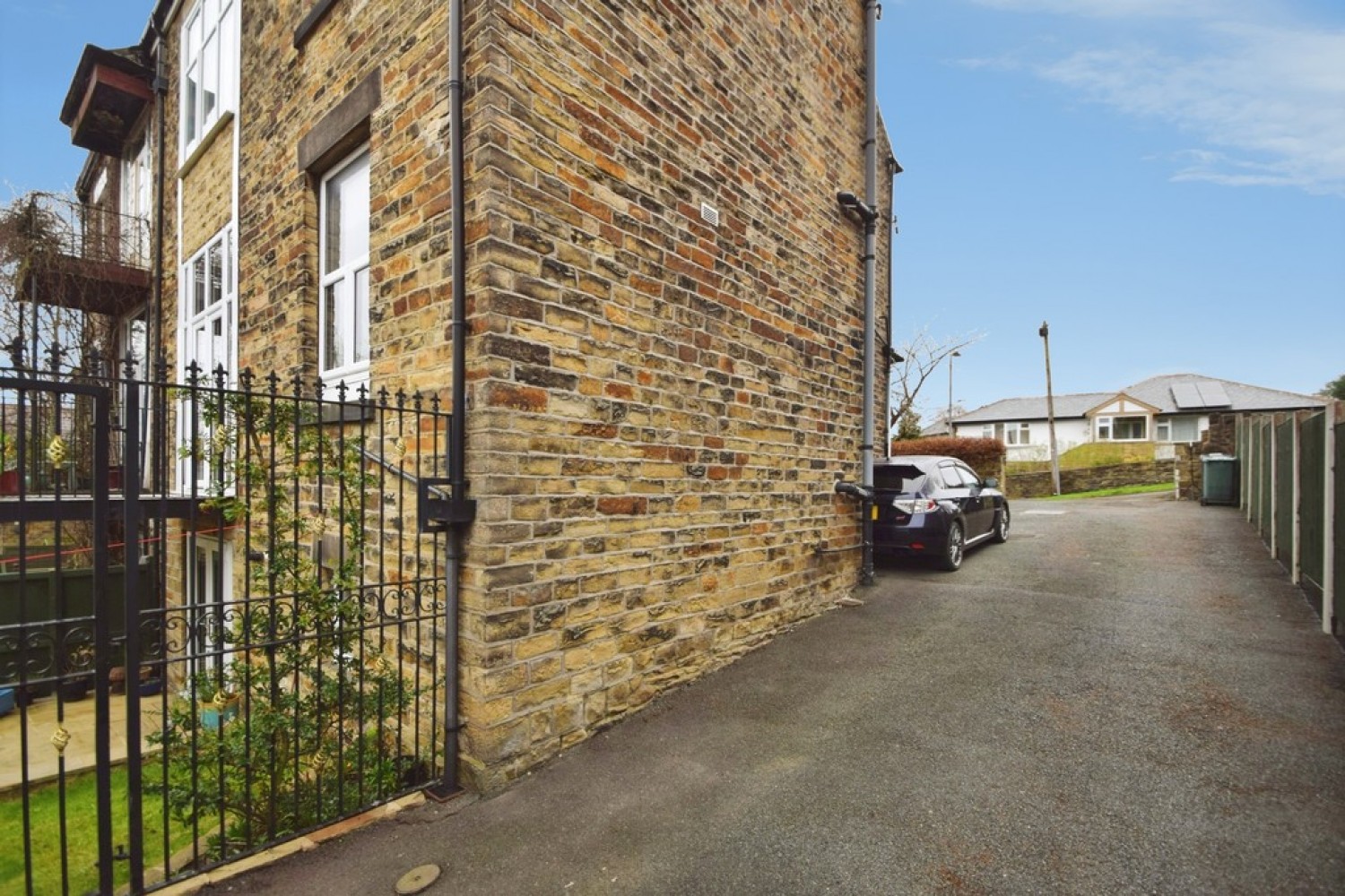 4 bedroom House for Sale Dallam Road, Shipley