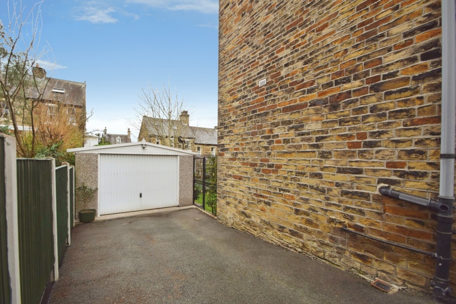 4 bedroom House for Sale Dallam Road, Shipley