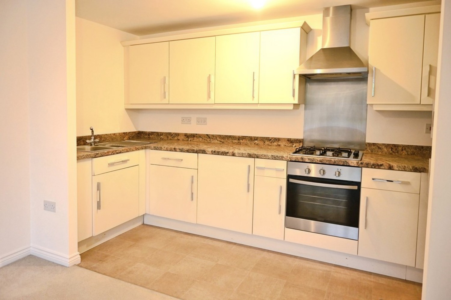 2 bedroom Flat for Letting Heaton, Bradford