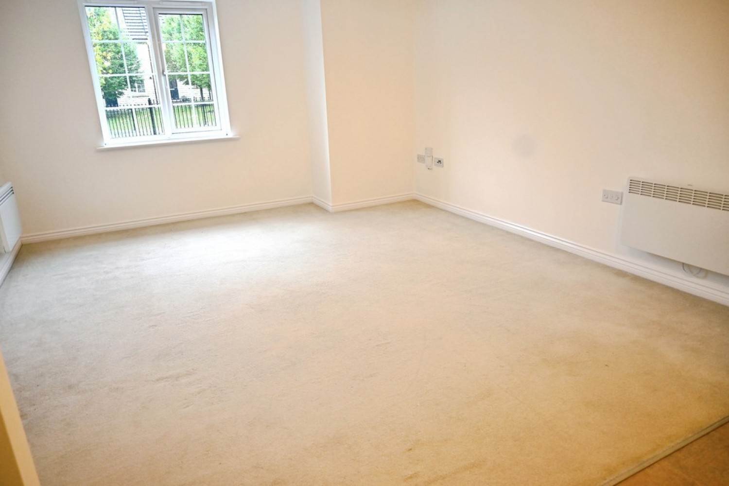 2 bedroom Flat for Letting Heaton, Bradford