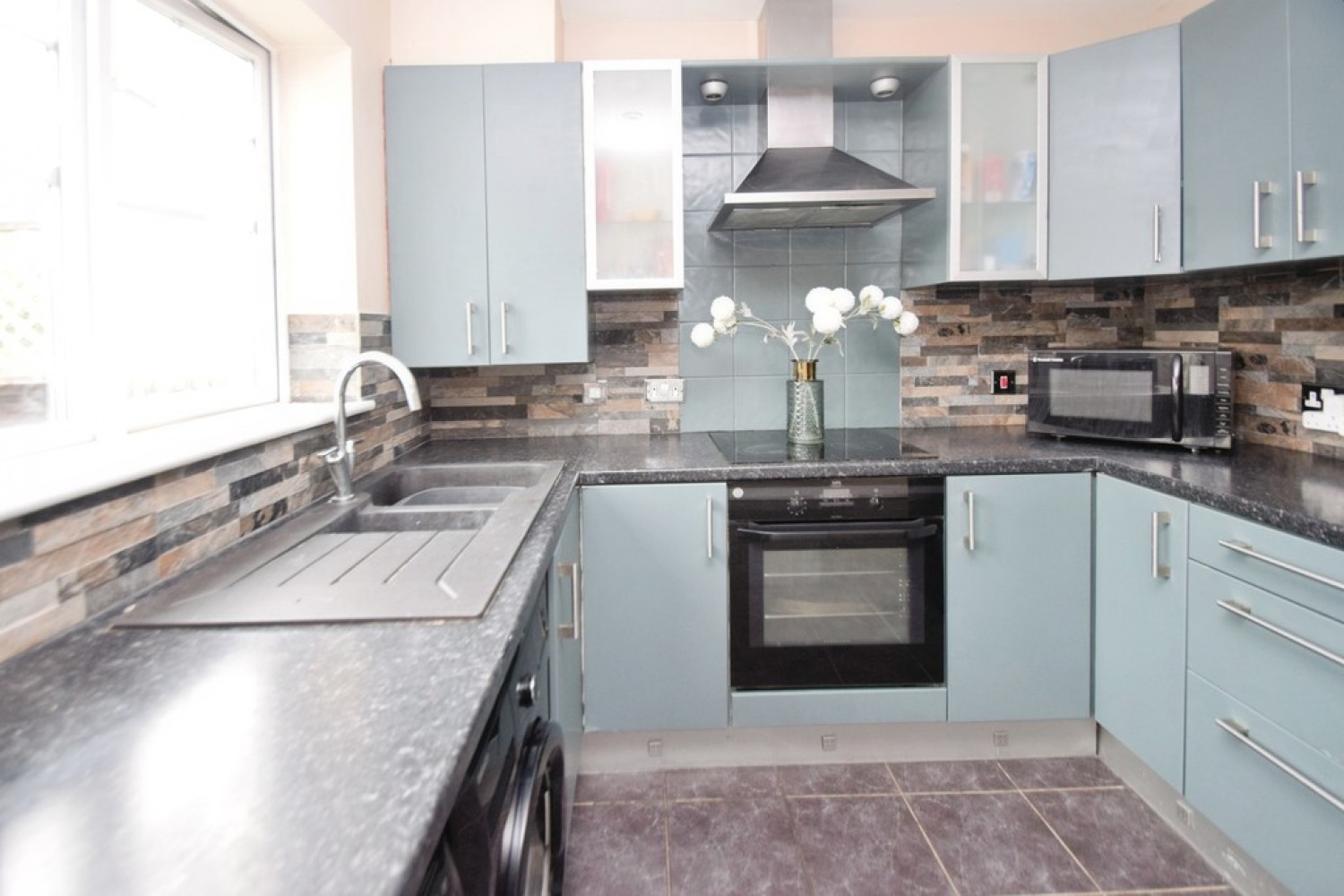 2 bedroom House for Letting Maitland Close, Allerton, Bradford