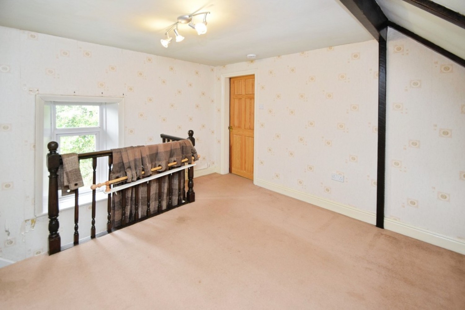 3 bedroom House for Sale Oakworth, Keighley, West Yorkshire