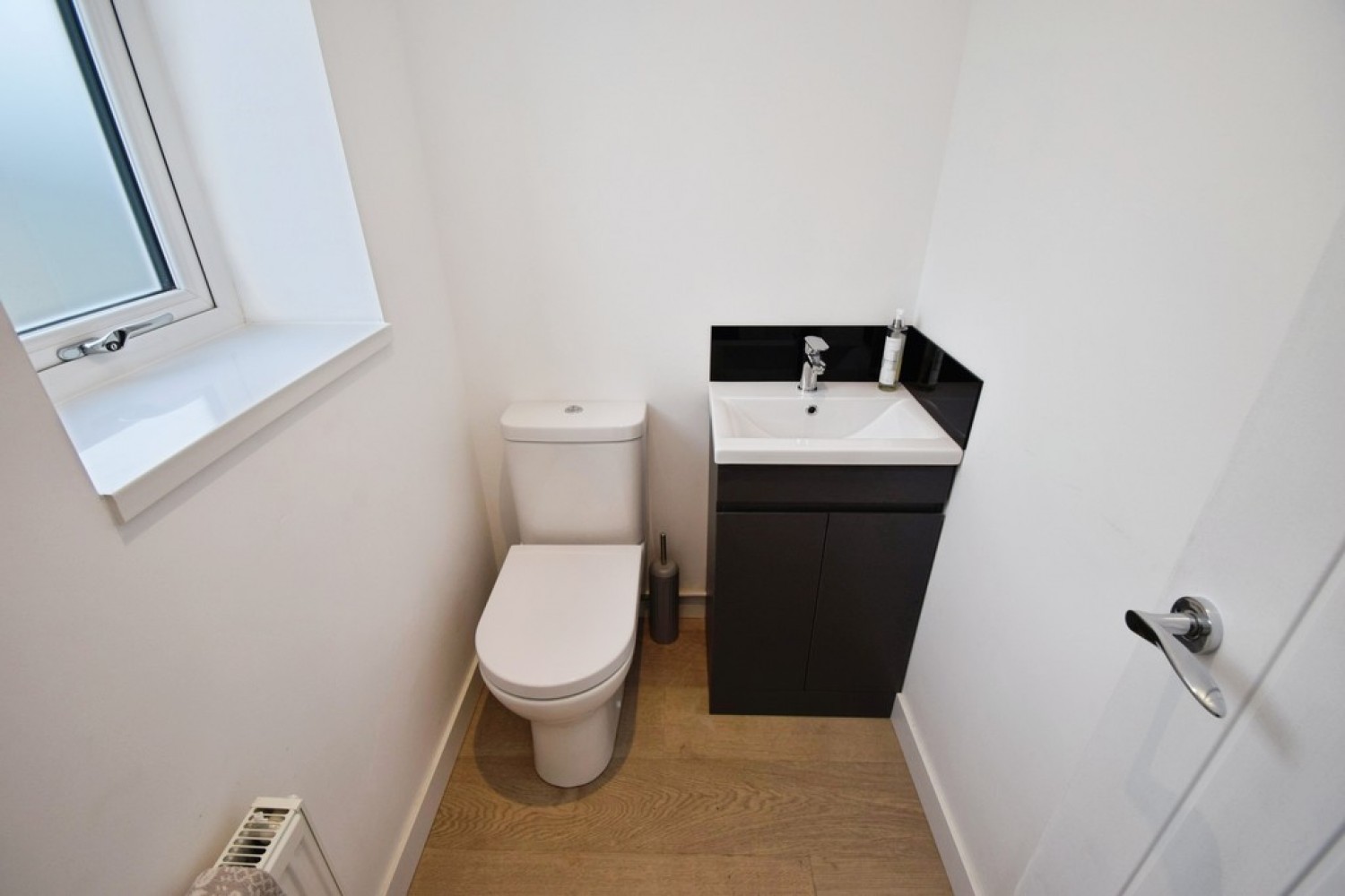 4 bedroom House for Sale Wrose, Bradford, West Yorkshire