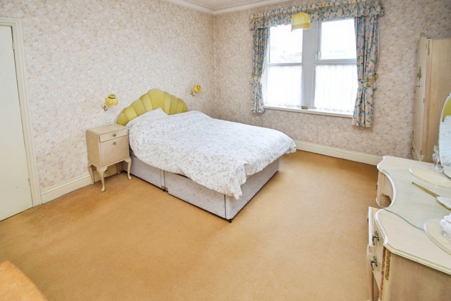 3 bedroom House for Sale Shipley, Bradford, West Yorkshire