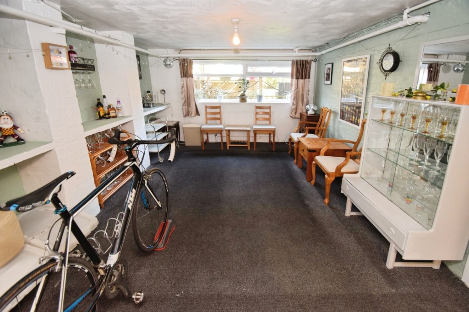 6 bedroom House for Sale Shipley, Bradford, West Yorkshire