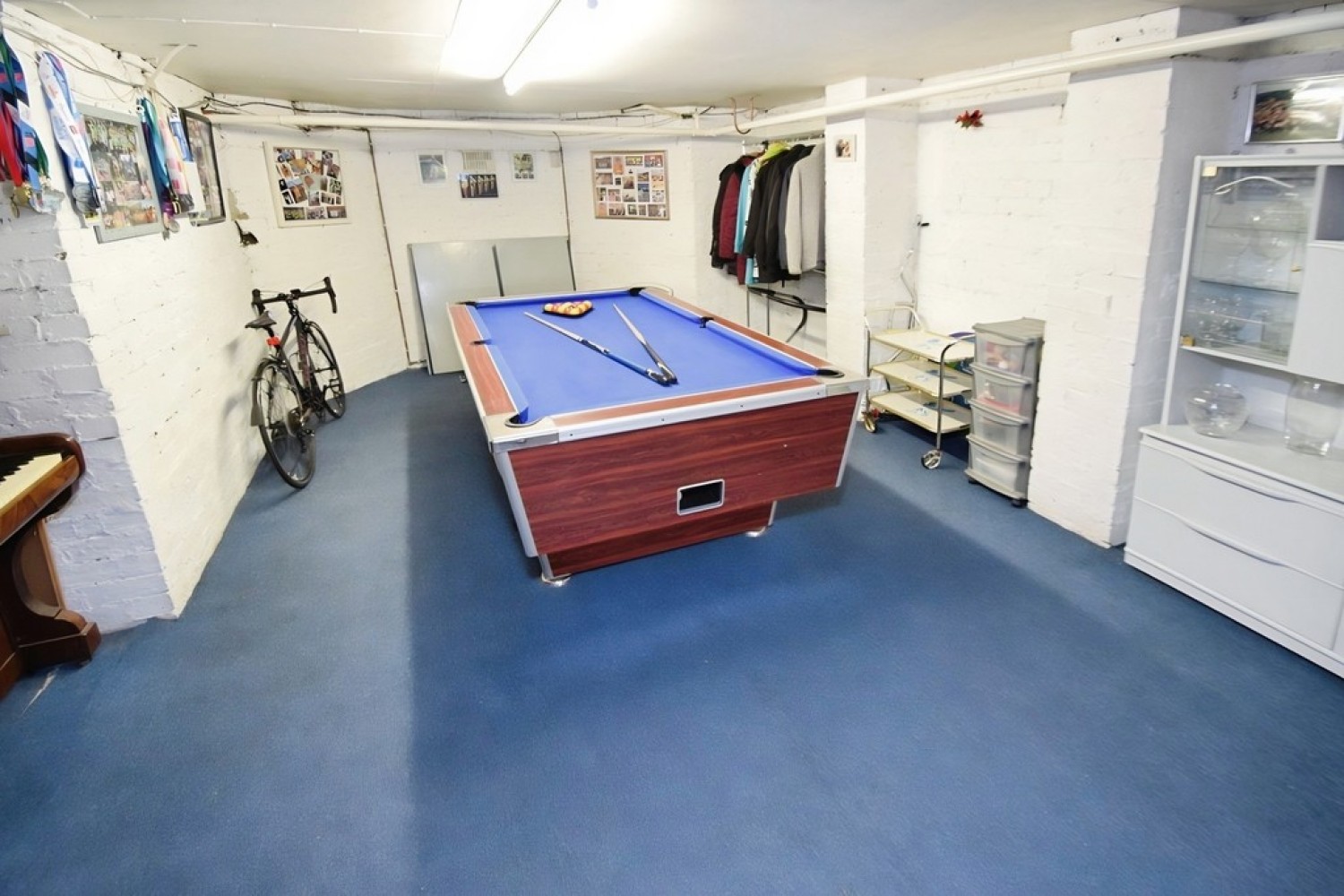 6 bedroom House for Sale Shipley, Bradford, West Yorkshire