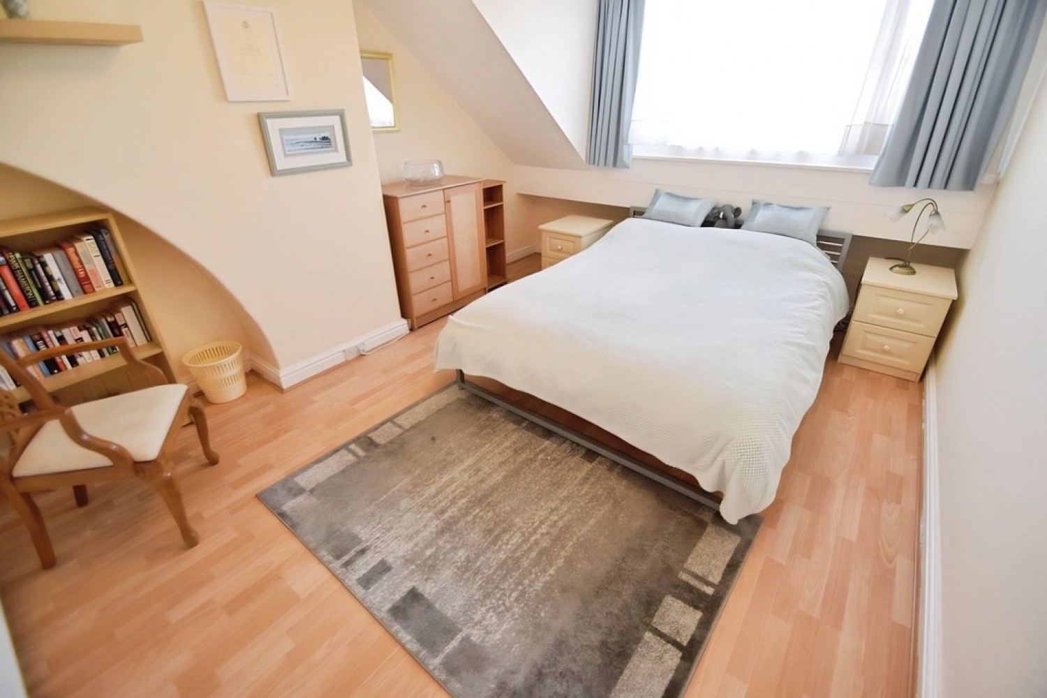 6 bedroom House for Sale Shipley, Bradford, West Yorkshire