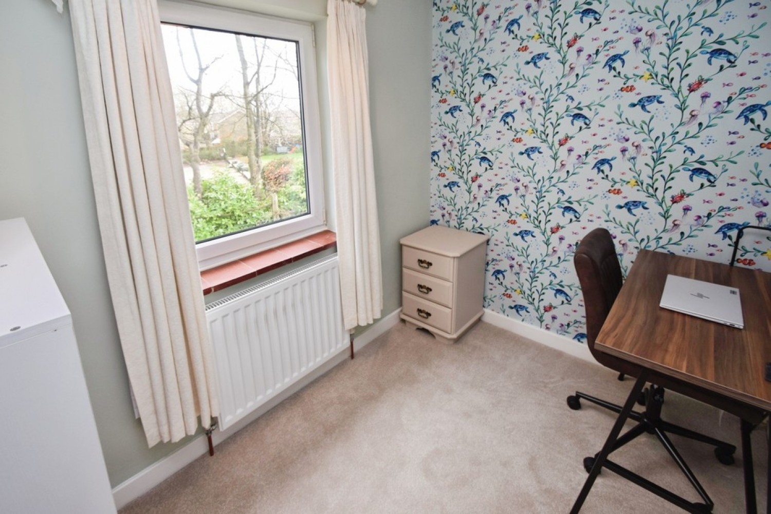 3 bedroom House for Sale Thackley, Bradford, West Yorkshire