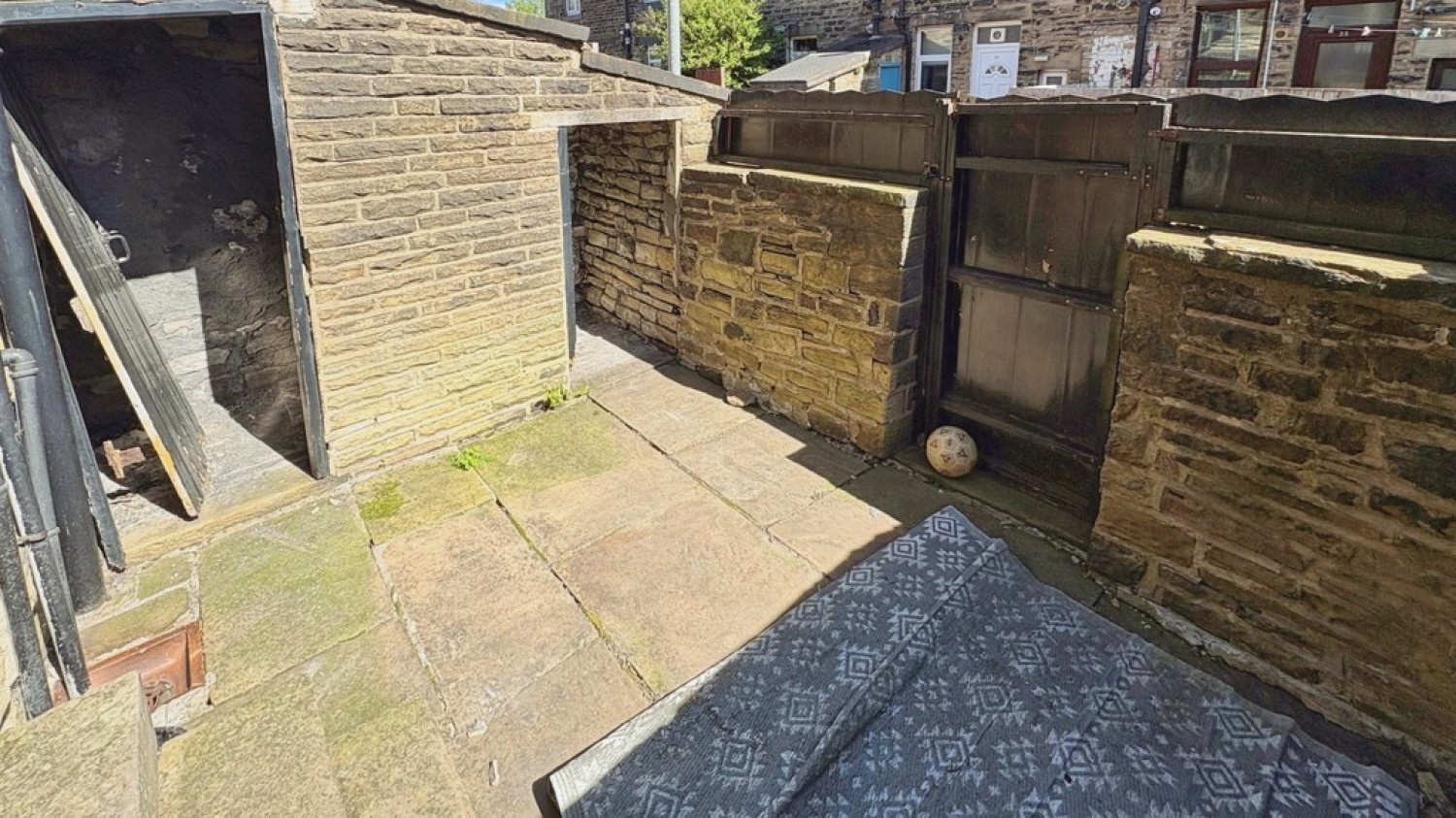 2 bedroom House for Sale Keighley, West Yorkshire