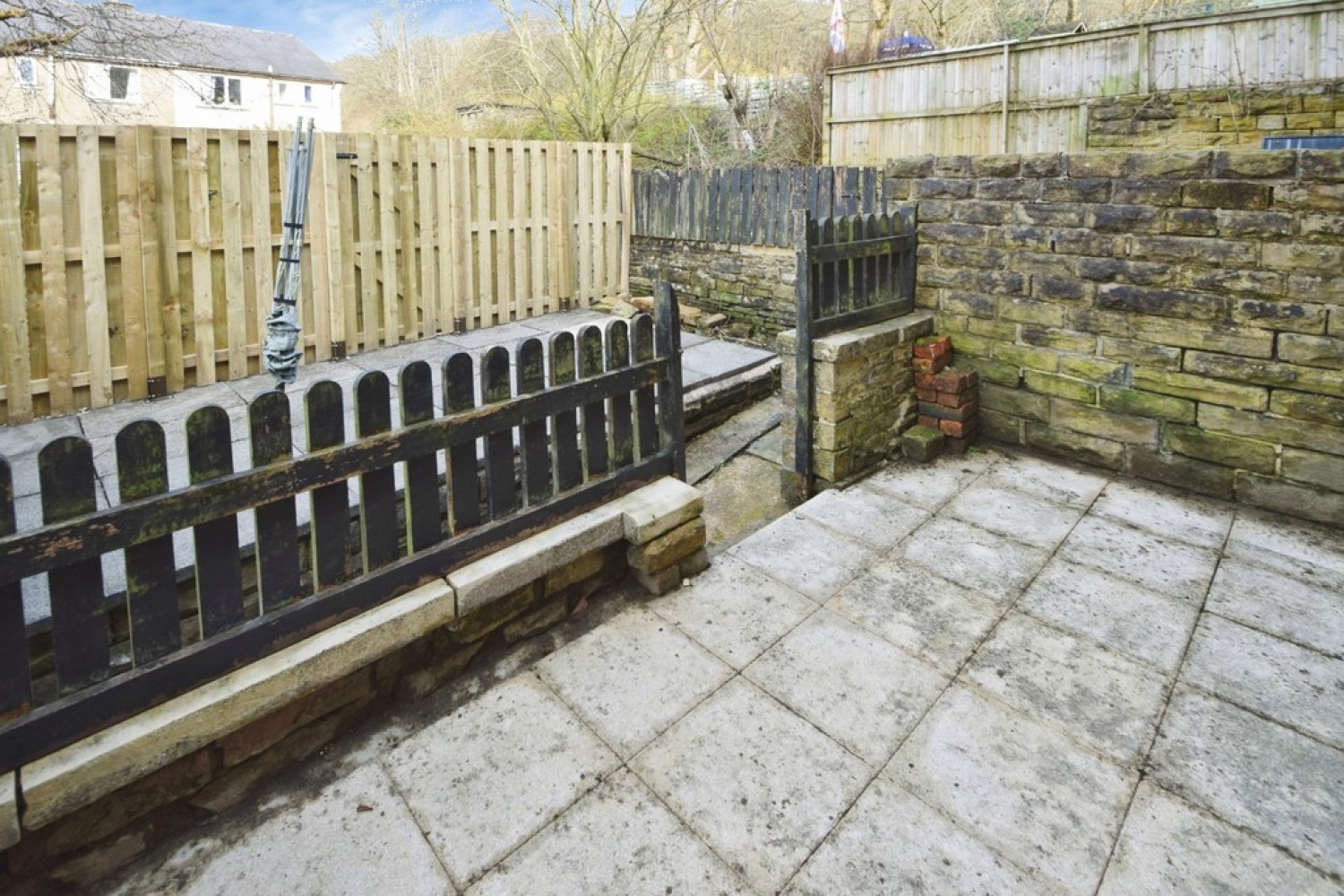 3 bedroom House for Sale Hainworth, Keighley, West Yorkshire