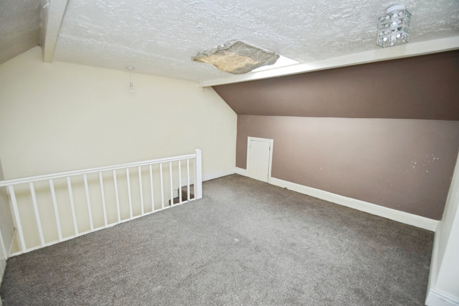 3 bedroom House for Sale Hainworth, Keighley, West Yorkshire