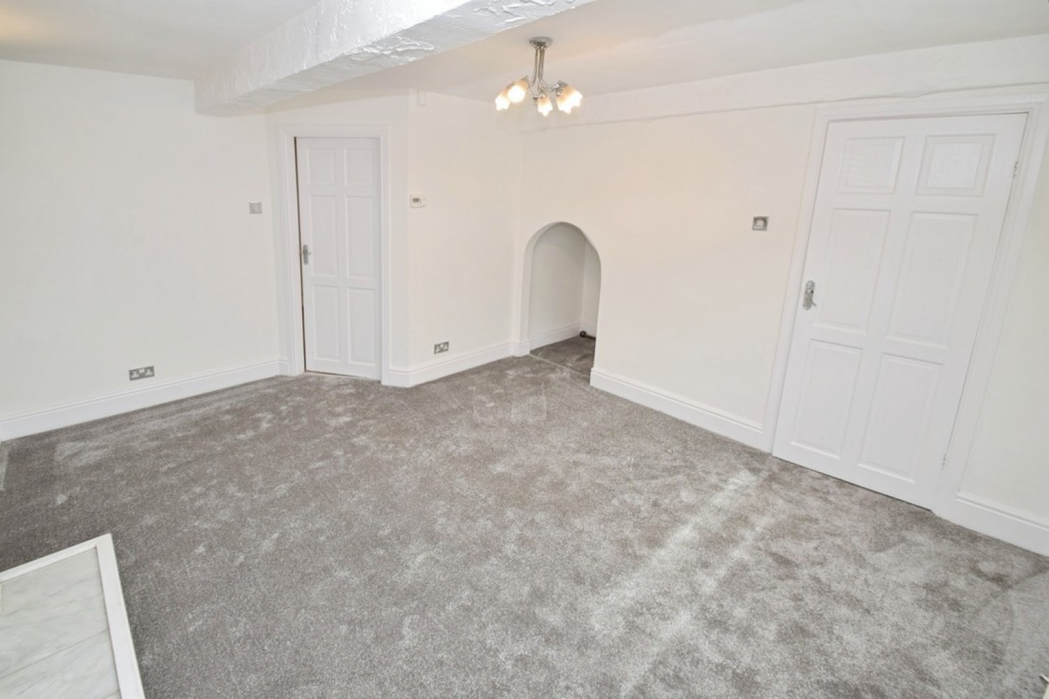 2 bedroom House for Sale Wilsden, Bradford, West Yorkshire