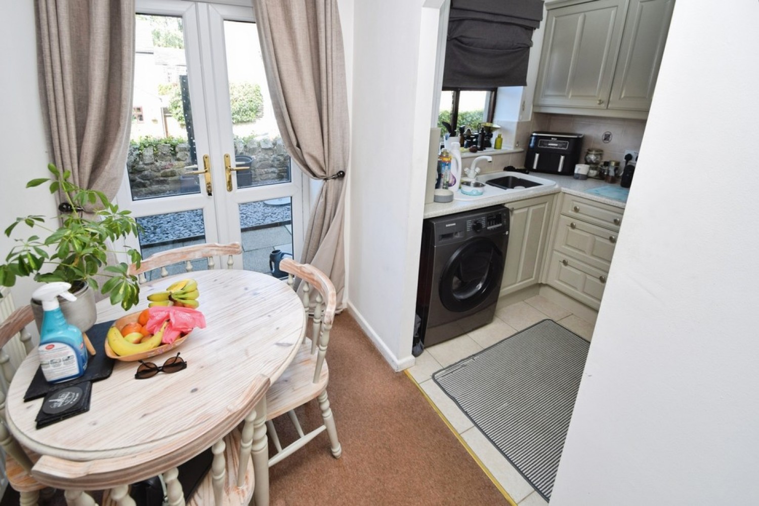 3 bedroom House for Sale Oxenhope, Keighley, West Yorkshire
