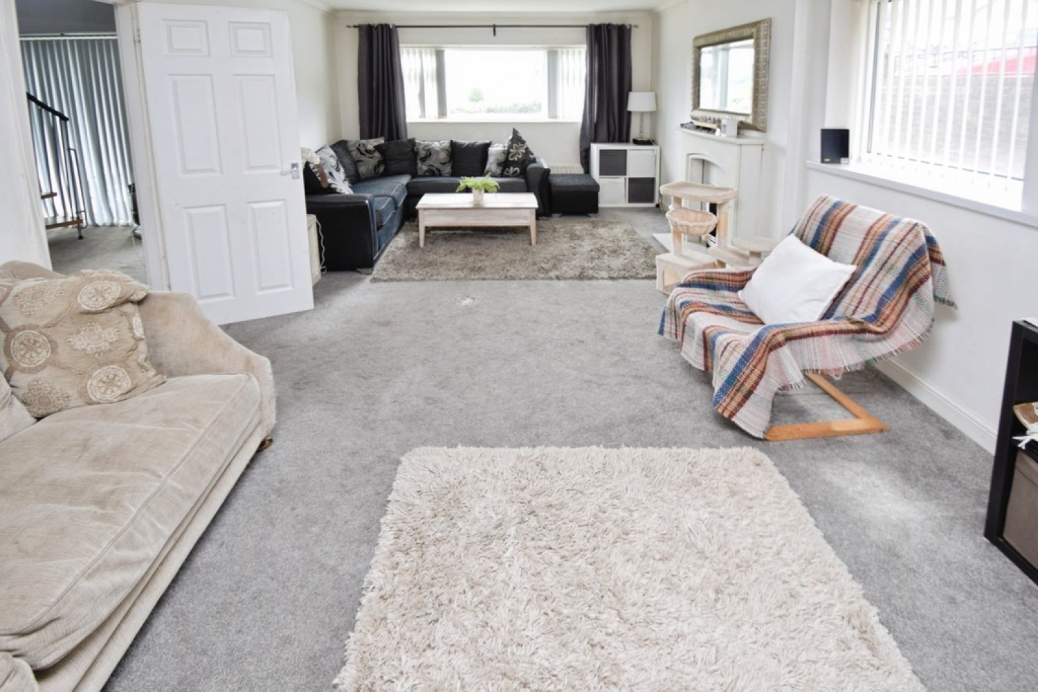 4 bedroom House for Sale Aireville Rise, Bradford, West Yorkshire
