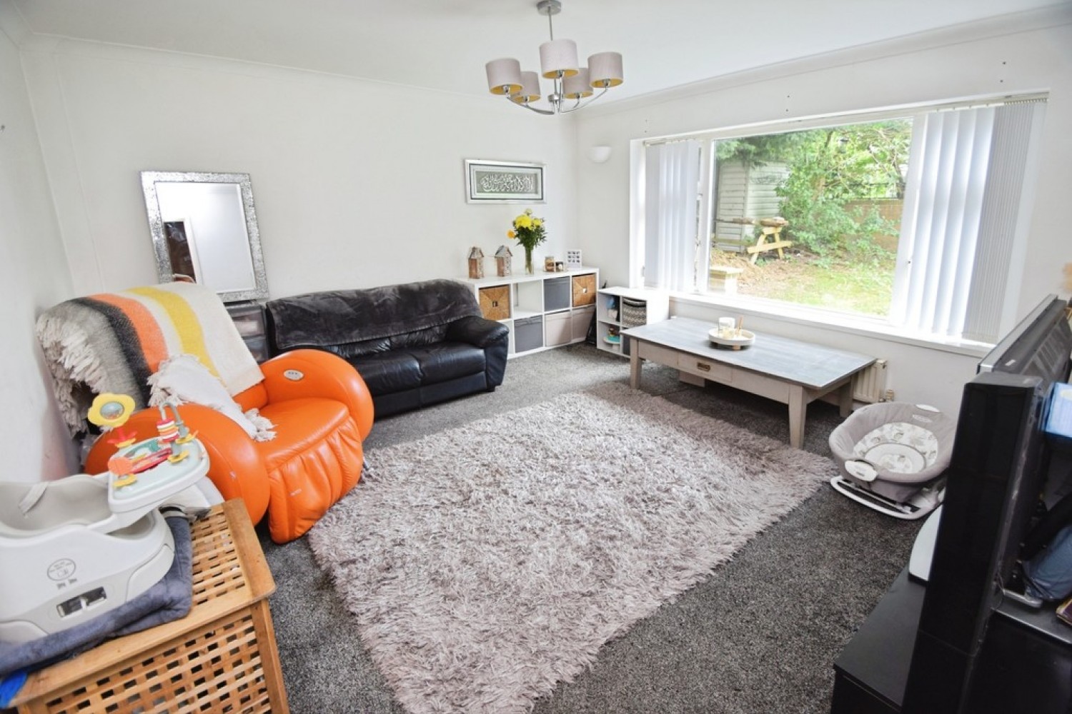 4 bedroom House for Sale Aireville Rise, Bradford, West Yorkshire