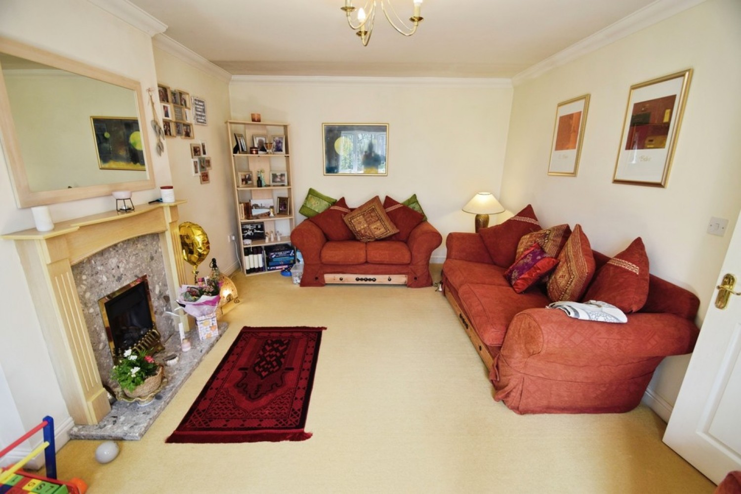 3 bedroom House for Sale Hazelhurst Brow, Bradford, West Yorkshire