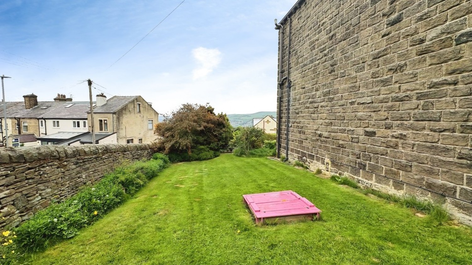 3 bedroom House for Sale Long Lee, Keighley, West Yorkshire