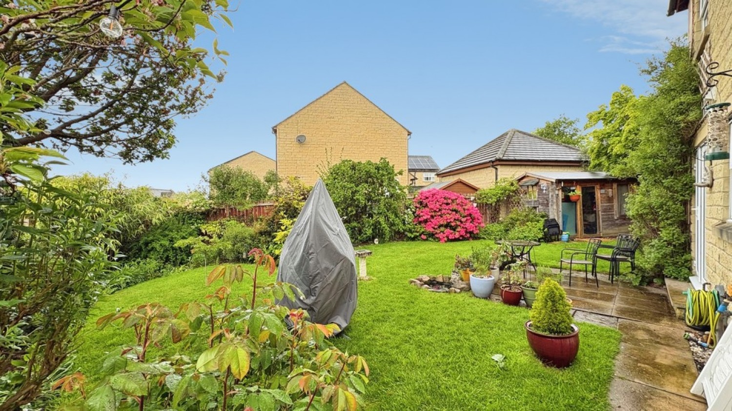 4 bedroom House for Sale East Morton, Keighley, West Yorkshire